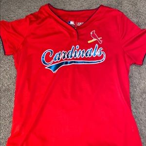 Red Cardinals t shirt